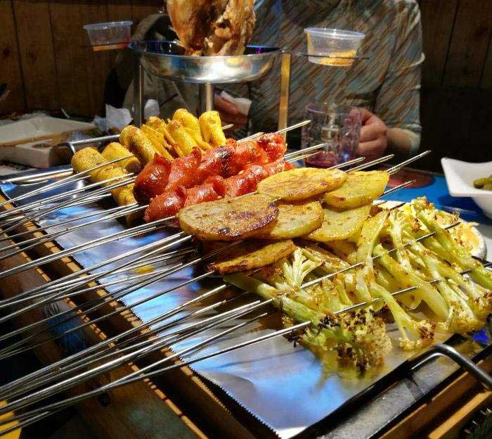 桥头镇音乐烧烤吧